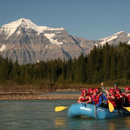 Mount Robson Lodge Exteriör bild